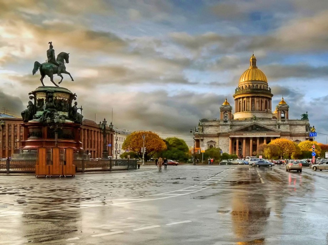 Санкт-Петербург: столица культуры и великолепия